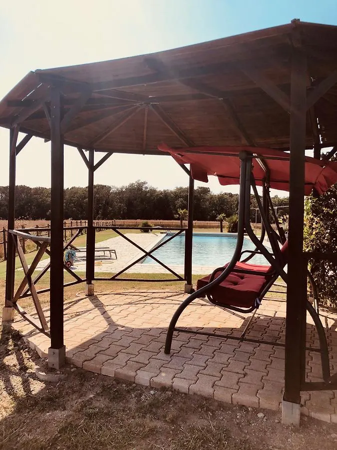 Franciach B&B El Ranxo לינה וארוחת בוקר