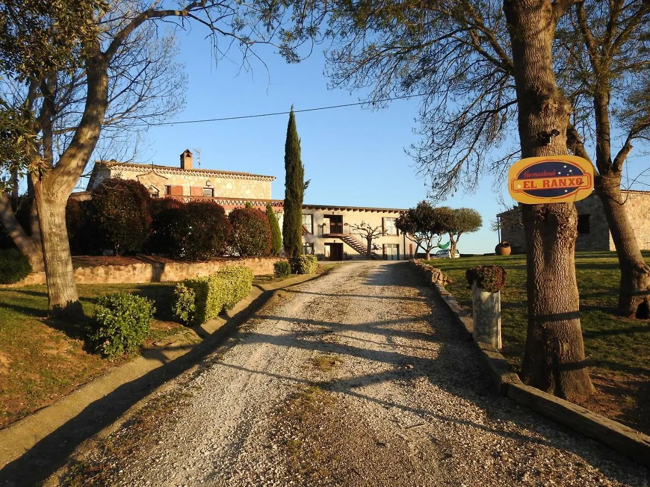 Franciach B&B El Ranxo לינה וארוחת בוקר